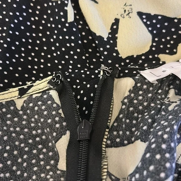 Leith Floral Dress| SIZE XXS - Picture 5 of 8